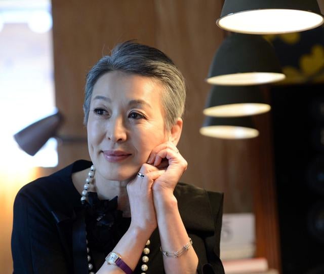 69년 인생이 한국 공연사이자 독보적 장르… 배우 윤석화 별세