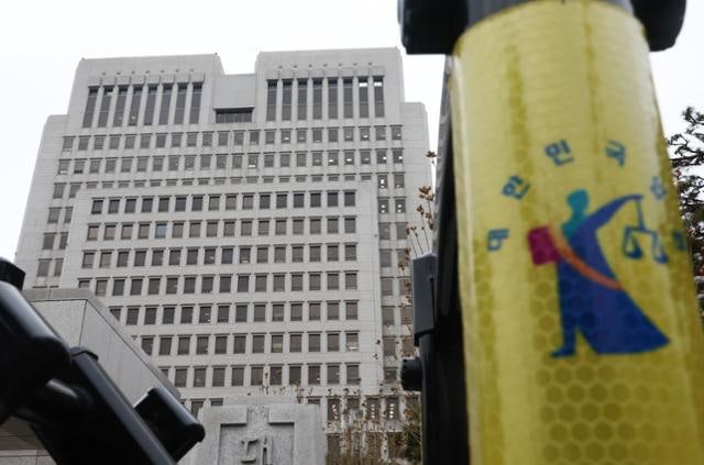 '예규는 꼼수' 민주당 반발에 사법부는 갸우뚱... 서울고법 전담재판부 준비 착수