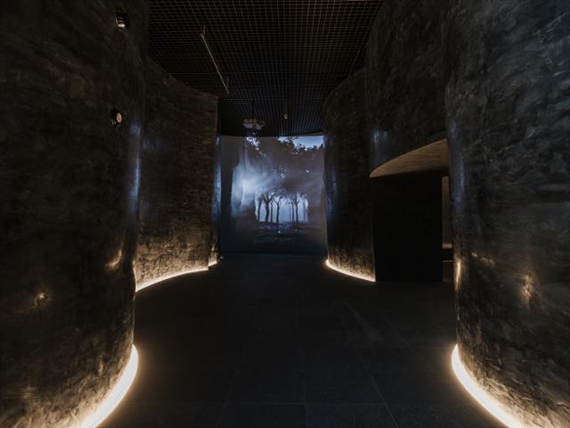 국립부여박물관 상설전시실에서 백제대향로관으로 향하는 진입로.국립부여박물관 제공