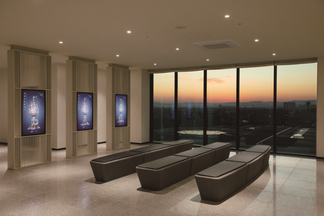 국립부여박물관 백제대향로관에 설치된 전망대 '향·유'에서는 부여군 전경을 볼 수 있다.국립부여박물관 제공