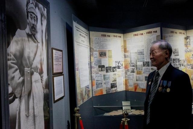 카자흐스탄 한인 부부작가, 광복 80년 기념 사진전 개최