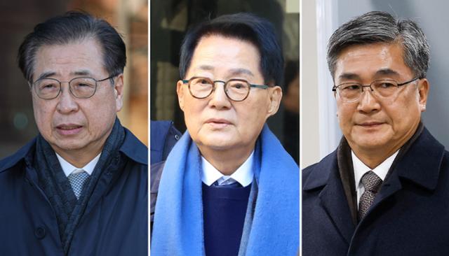 2020년 서해에서 발생한 공무원 피격 사건을 은폐하려 한 혐의로 재판에 넘겨진 서훈(왼쪽부터) 전 청와대 국가안보실장,<a href=