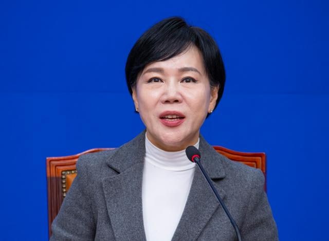 공수처, '전현희 감사보고서 패싱' 혐의 기소 요구… 표적감사는 무혐의