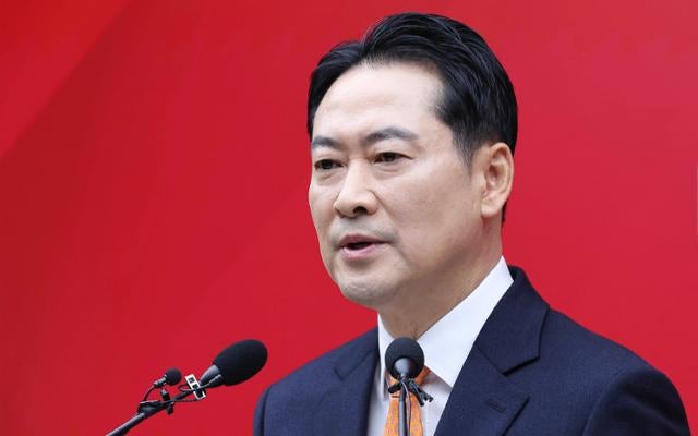 [사설] '尹 절연' 없는 장동혁의 어정쩡한 사과, 환골탈태 멀었다