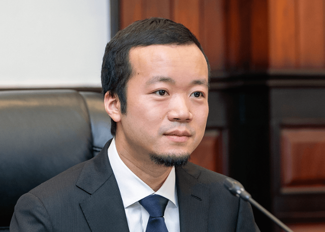 온라인스캠 프린스그룹 천즈 회장, 캄보디아서 체포돼 中송환