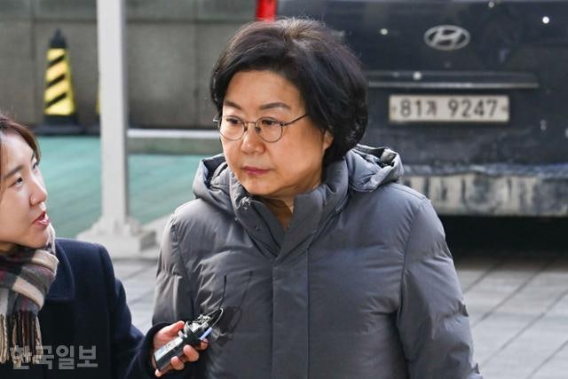 [단독] 이혜훈 세 아들, 스무살 전 '억대 재산'… 가족 찬스로 '13억+@'