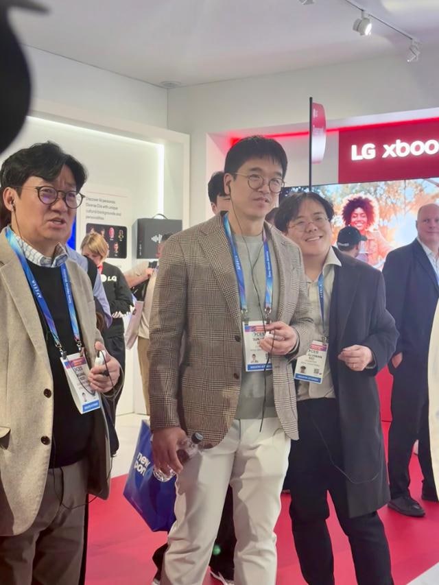 [단독] 'CJ 3세' 이선호 "엔터에 영상 AI, 식품·물류에 피지컬 AI 접목해 볼만"