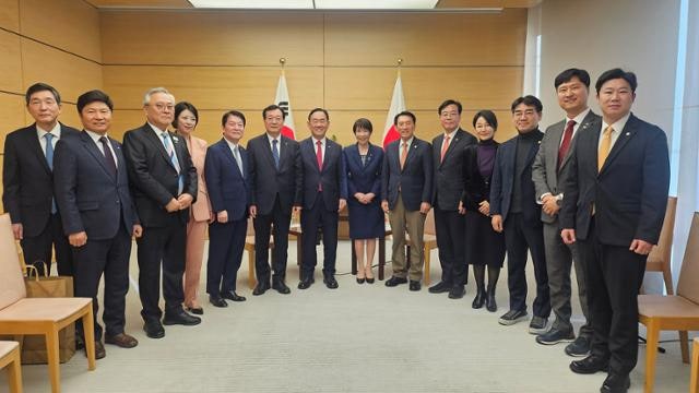 다카이치 총리 "경제 등 국제정세 엄중…한일협력 어느 때보다 중요"
