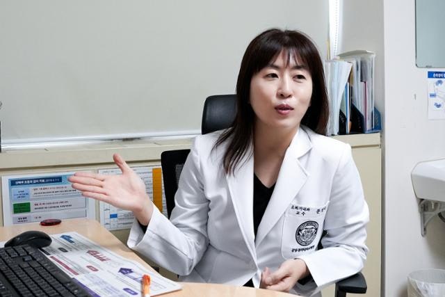 “대장 용종 발견, 겁낼 일 아닌 행운… 떼어내면 암 90% 막는다”