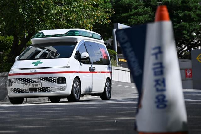 [사설] 의사 없는 응급실에 환자만 밀어 넣는다고 될까