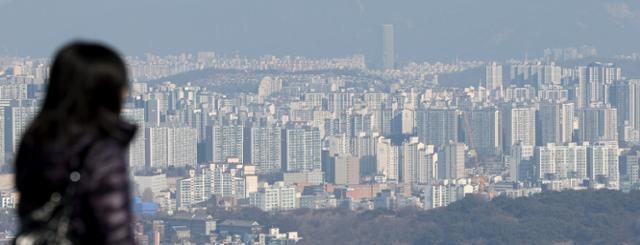 "다 팔고 강남 갈까" 양도세 중과 부활설에 술렁이는 다주택자들