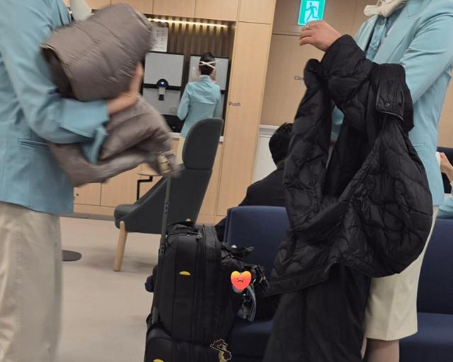 승무원들, 추운데 유니폼 입고 출근하는 이유? 진짜 어이없네