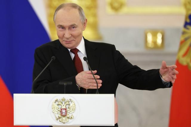 미러 관계 넘어선 '대러 외교' 공간 마련해야 [4강의 시선]