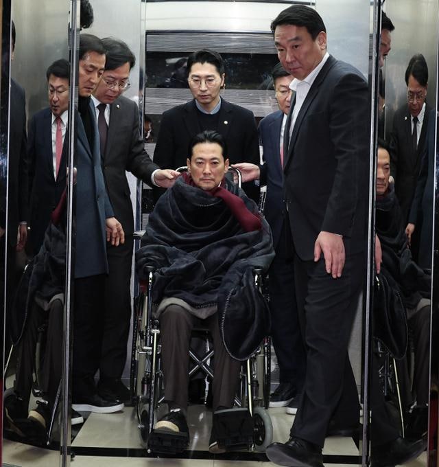 장동혁 단식에도 빠진 국민의힘 지지율… 지지층, 한동훈 제명 '적절'