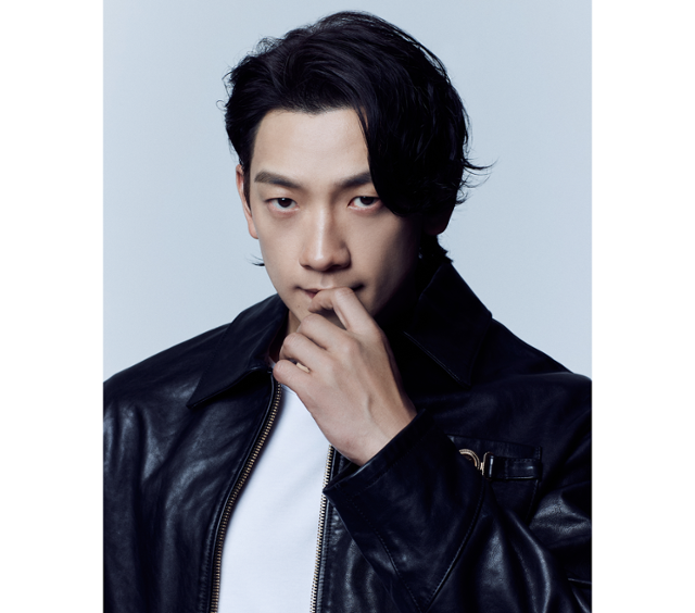 비, 콘서트서 청각 장애 팬에게 무심한 발언… 결국 사과