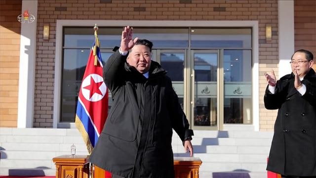 북한, 9차 당대회 준비 돌입... '핵무력' 기반 군사노선 제시하나