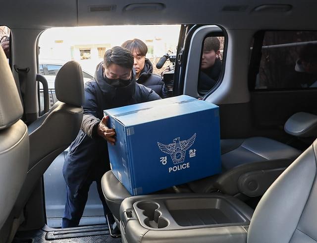 '공천 헌금' 수사, 강서구청장 보궐선거로 확대…시의원 등 압수수색