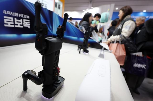 로봇 밀도 세계 1위 한국, 핵심 부품 국산화율 40%대