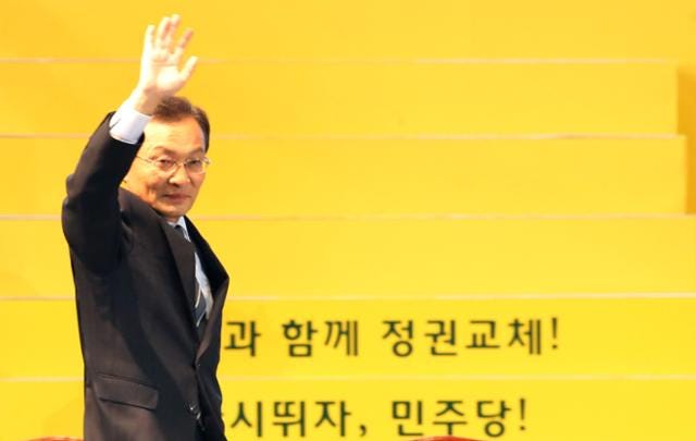 이 대통령, 이해찬 전 총리 별세에  "민주주의 역사의 큰 스승 잃었다"