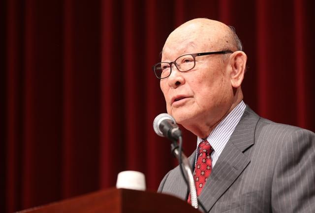 '북방 외교의 설계자' 공로명 전 장관 별세