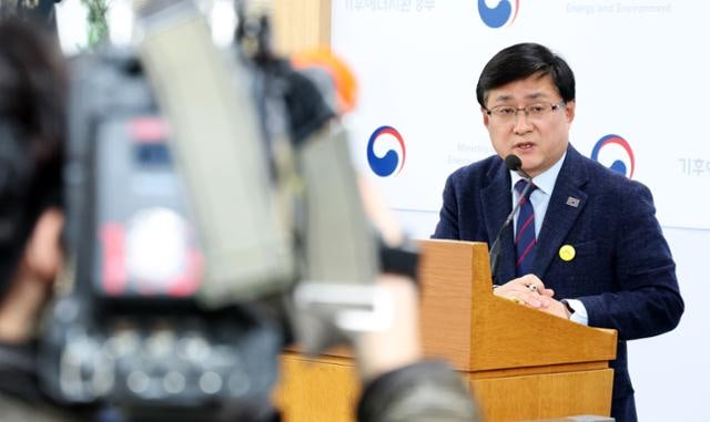 [사설] 돌고 돌아 신규 원전 확정... 에너지정책 '정권 리스크' 없어야