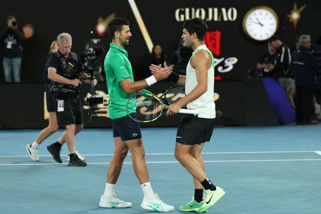 알카라스, 조코비치 꺾고 ‘최연소 커리어 그랜드 슬램’ 달성