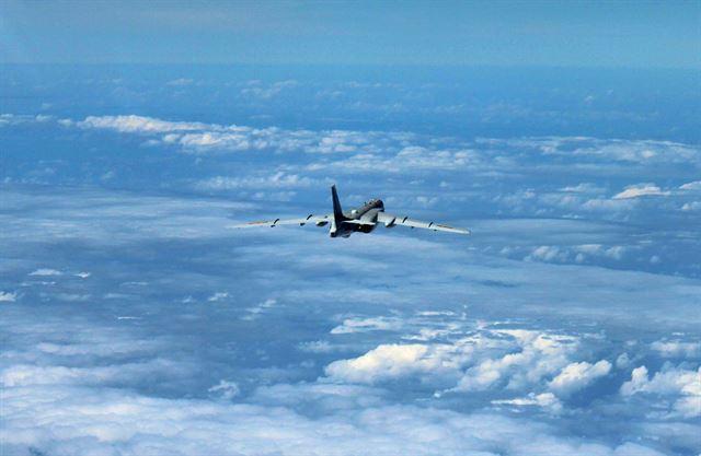 �������ݱ� H-6K�� ���߱��� ����� �����ϰ� �ִ� ���. ���մ���