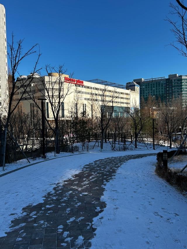 30년 만에 문 닫은 우리 동네 홈플러스