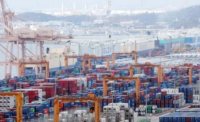 반도체의 힘!…작년 경상흑자 1231억 달러 '역대 최대'