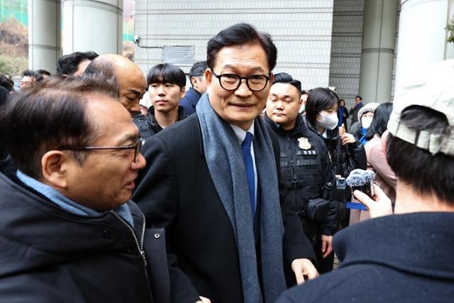 "위법 수집 증거"... '불법 정치자금 수수' 송영길 2심 전부 무죄