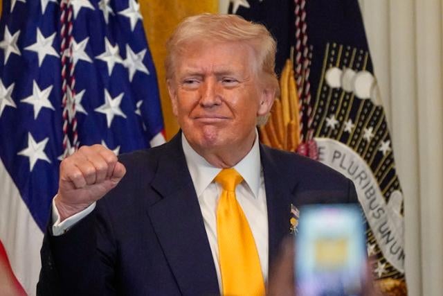 트럼프의 가자지구 평화위 첫 회의서 "재건에 50억불 지원"