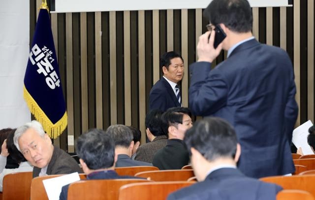 與, 위헌 소지에도 법왜곡죄 등 '사법개혁 3법' 수정 없이 처리키로