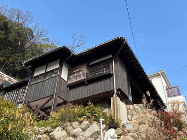 12년 후 일본, 3채 중 1채 '빈집' 된다…지역 사랑방·호텔로 변신중