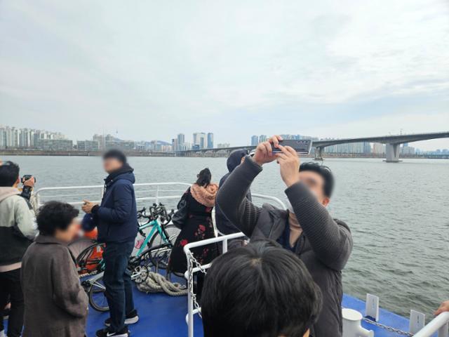 한강버스, 105일만에 재개