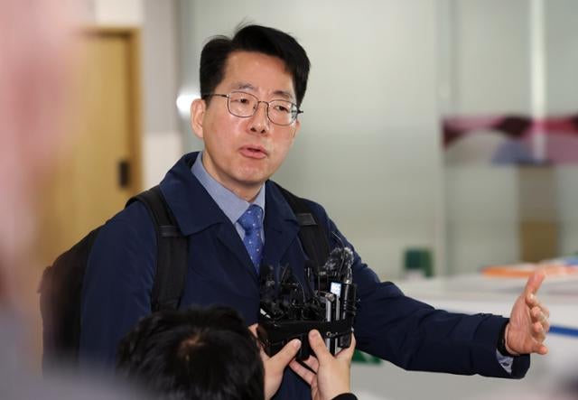 [속보] 황종우 "부산을 북극항로 선도하는 해양 수도로, 부울경은 해양 수도권으로"