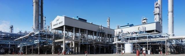 "공급 불가항력" 도미노 되나… 호르무즈 리스크에 석화업계 직격탄