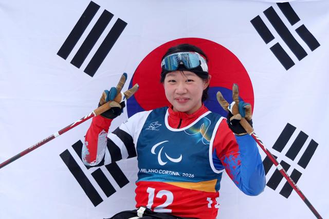 마지막도 금빛…김윤지, 한국 최초 단일 대회 5메달 대업