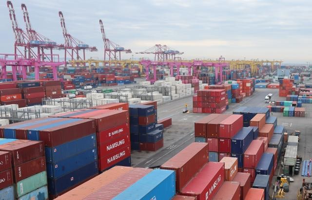 호르무즈해협 우회 운송비 관세서 면제…종량제 봉투 검수 1일로 단축