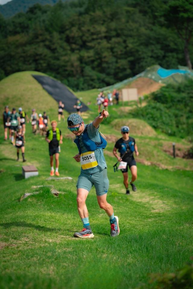 장수 트레일레이스 대회 참가자가 코스를 돌고 있다. 장수군 제공