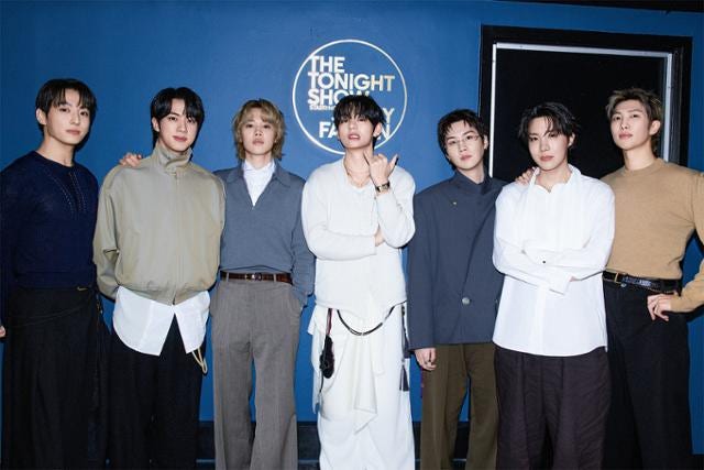 BTS '아리랑', K팝 최초 빌보드 200 '2주 연속' 1위