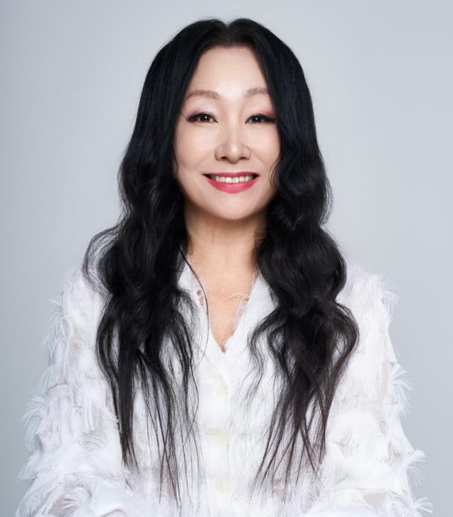 "원 없이 노래했다고 말할 수 있을 때까지"… 데뷔 50주년 맞은 한영애