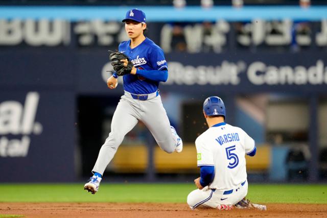 멀티히트·볼넷에 호수비까지… ‘빅리그 체질’ 증명한 김혜성