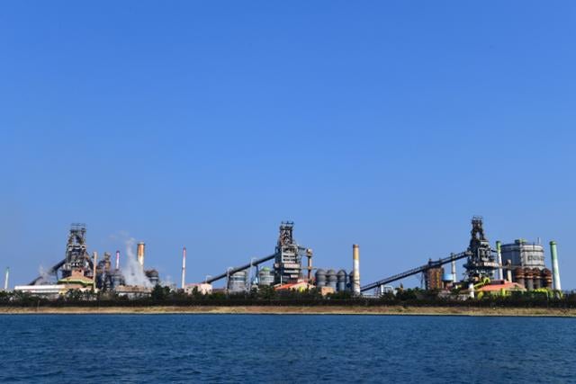 포스코, 협력사 직원 7000명 정규직으로… '직접 고용' 결단