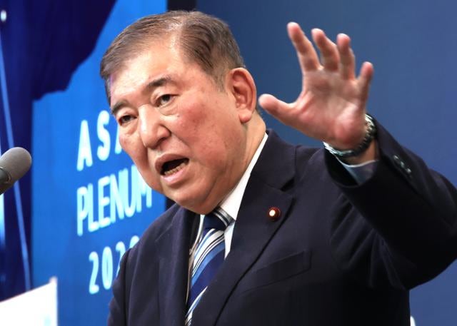 이시바 전 총리 “한국과 일본, 유엔에서 호르무즈 논의 주도해야”