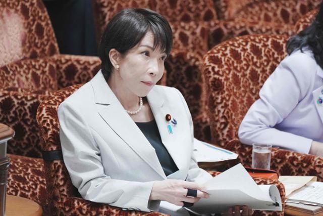 "일하고 일하겠다"던 다카이치, 국회 출석은 거부... 참의원과 갈등