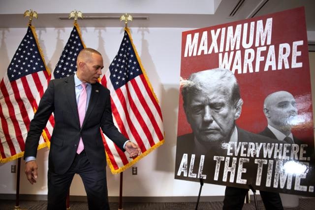 트럼프, 美 중간선거 앞두고 선거구 재획정 불리해지자 "조작"