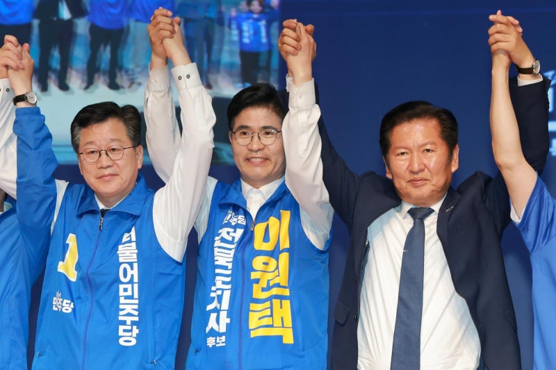 전북 찾은 정청래, 김관영에 견제구... "이원택이 민주당 후보"