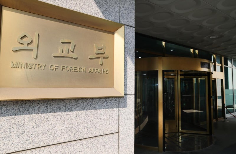 '특임 공관장', 정권 잡은 전리품인가? [남성욱의 동북아 포커스]