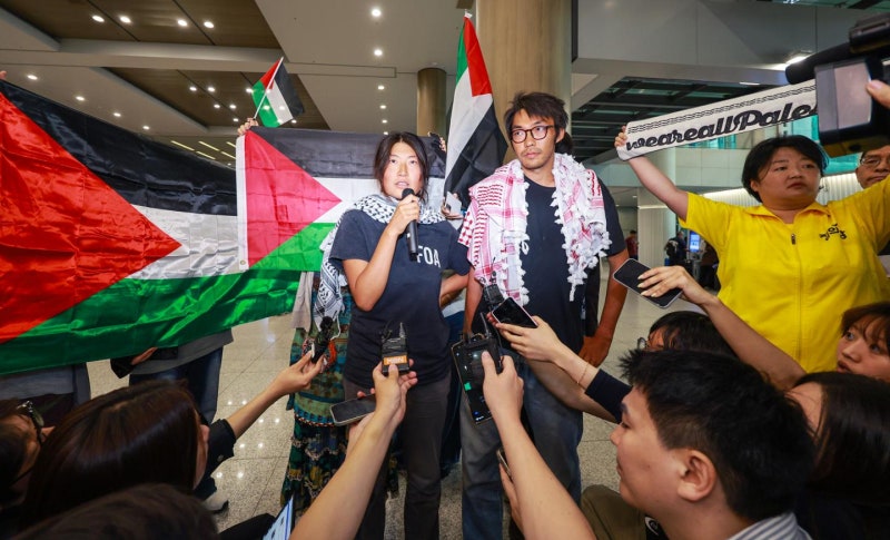 "이스라엘군에 구타당해 귀 잘 안 들려"...나포 한국인 귀국, 가자행 구호선서 무슨 일이