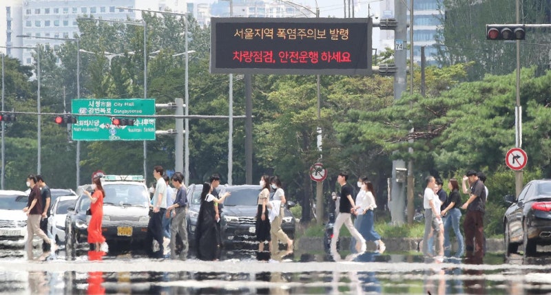 올여름 역대급 폭염 오나…평년보다 더 뜨겁고 많은 비 내린다
